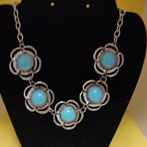 Floral Turquoise Necklace. 11 1/2" long